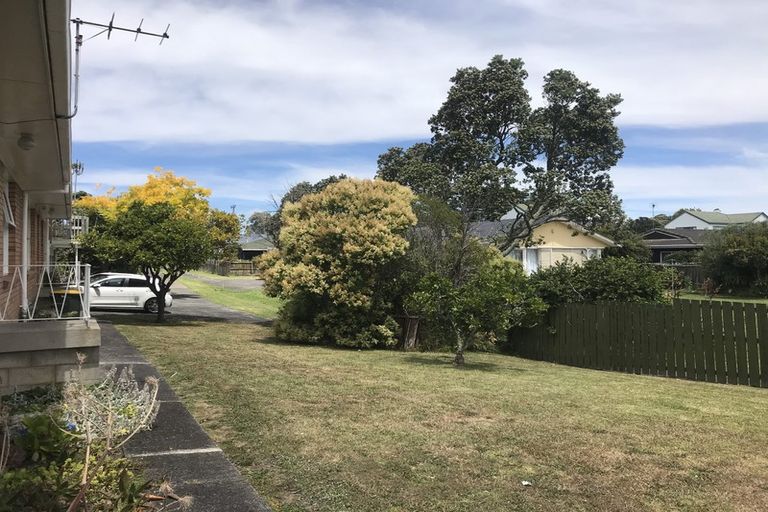 Photo of property in 3/53 Shakespeare Road, Milford, Auckland, 0620