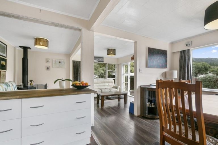 Photo of property in 14 Parenga Street, Wainuiomata, Lower Hutt, 5014