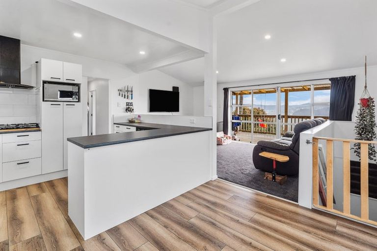 Photo of property in 12b Kokich Crescent, Onerahi, Whangarei, 0110