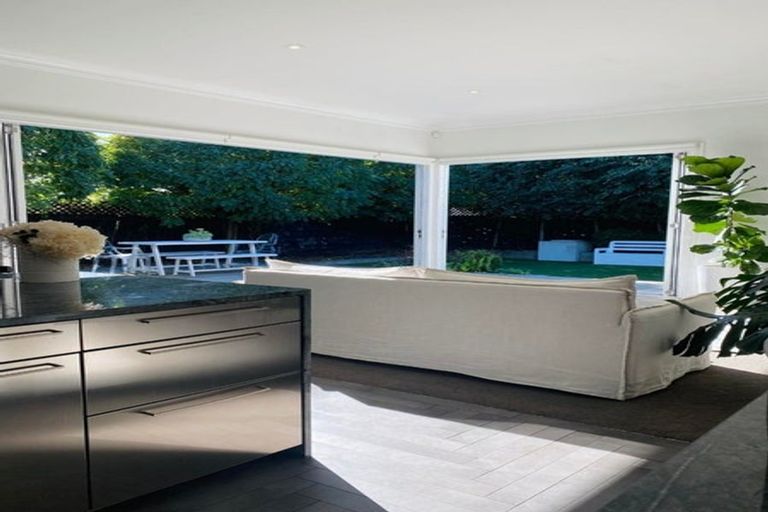 Photo of property in 8 Bristol Street, St Albans, Christchurch, 8014