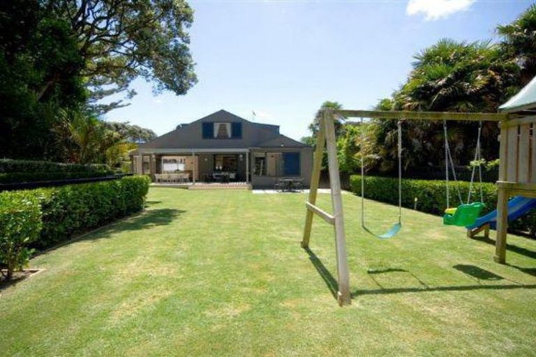 Photo of property in 11 Audrey Road, Takapuna, Auckland, 0620