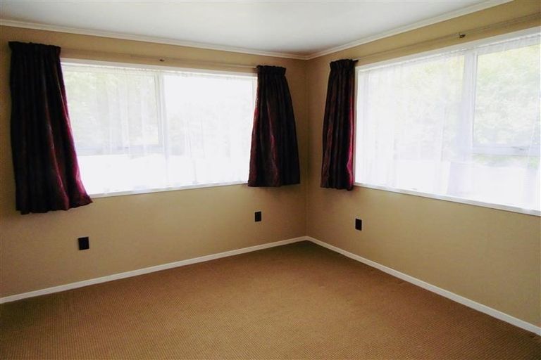 Photo of property in 147 Govett Avenue, Frankleigh Park, New Plymouth, 4310