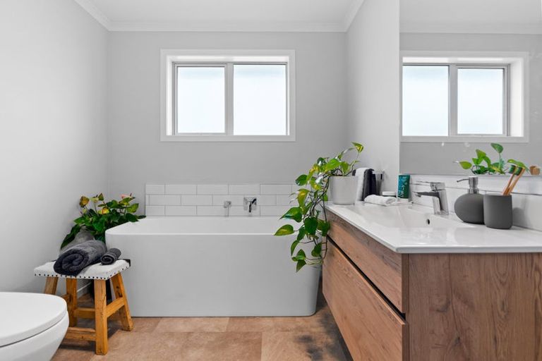 Photo of property in 10 John Mcdonald Mews, Masterton, 5810