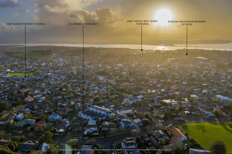 Photo of property in 25 Jandell Crescent, Bucklands Beach, Auckland, 2014