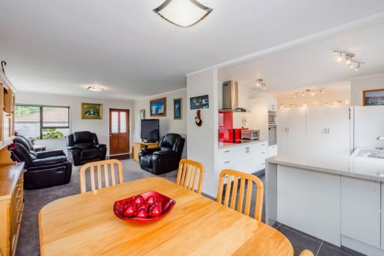 Photo of property in 7b Ratanui Road, Paraparaumu, 5032