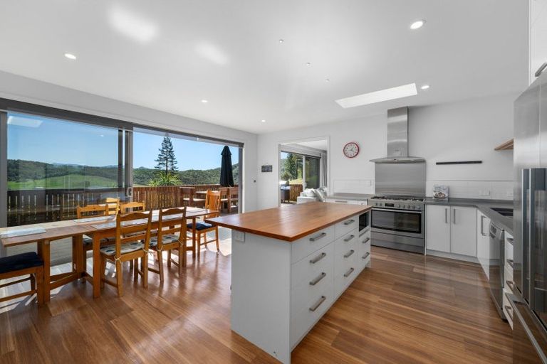 Photo of property in 11 Bell Bird Rise, Picton, 7220