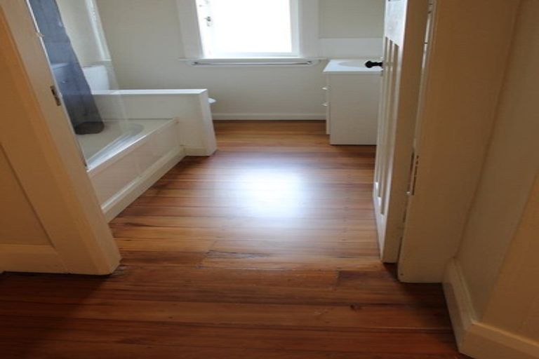 Photo of property in 299 College Street, West End, Palmerston North, 4410