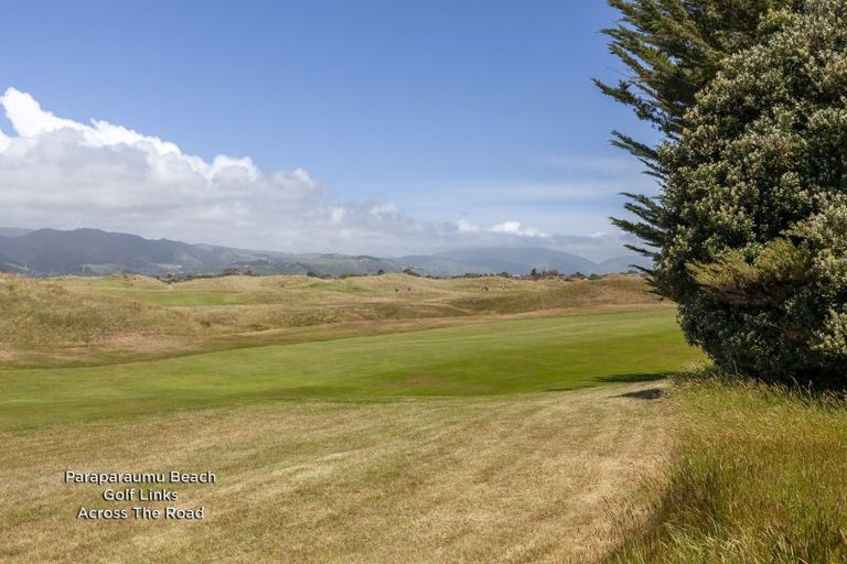 Photo of property in 83b Golf Road, Paraparaumu Beach, Paraparaumu, 5032