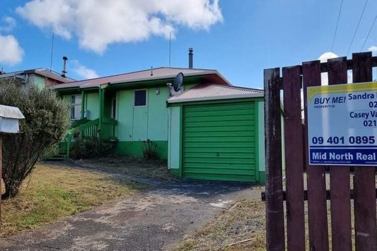 Photo of property in 2 Orrs Road, Kaikohe, 0405