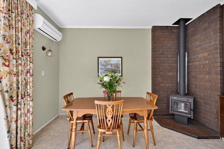 Photo of property in 49 Charles Street, Westshore, Napier, 4110