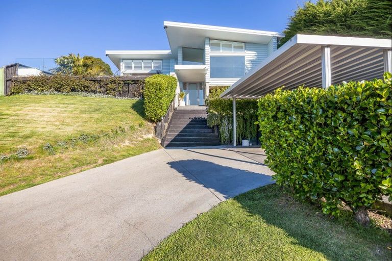 Photo of property in 115 Panorama Road, Clifton, Christchurch, 8081