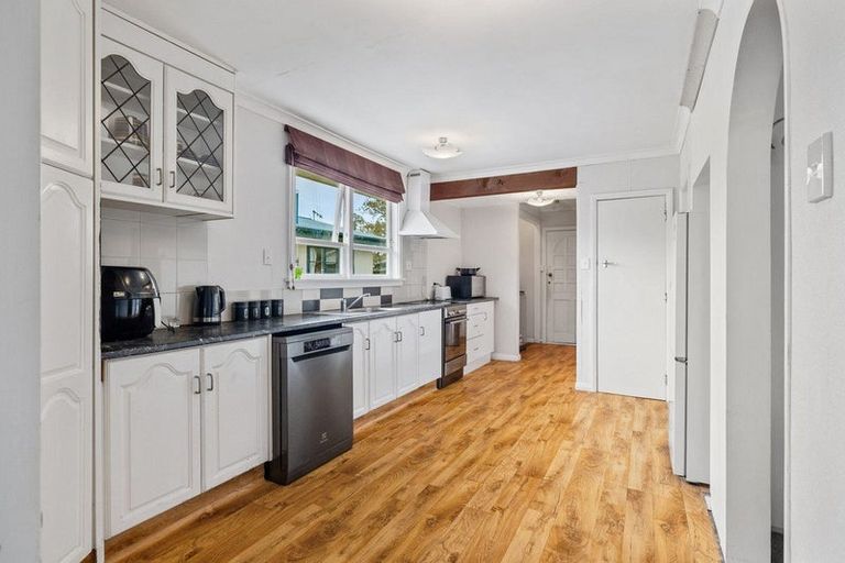 Photo of property in 5 Hartley Place, Awapuni, Palmerston North, 4412