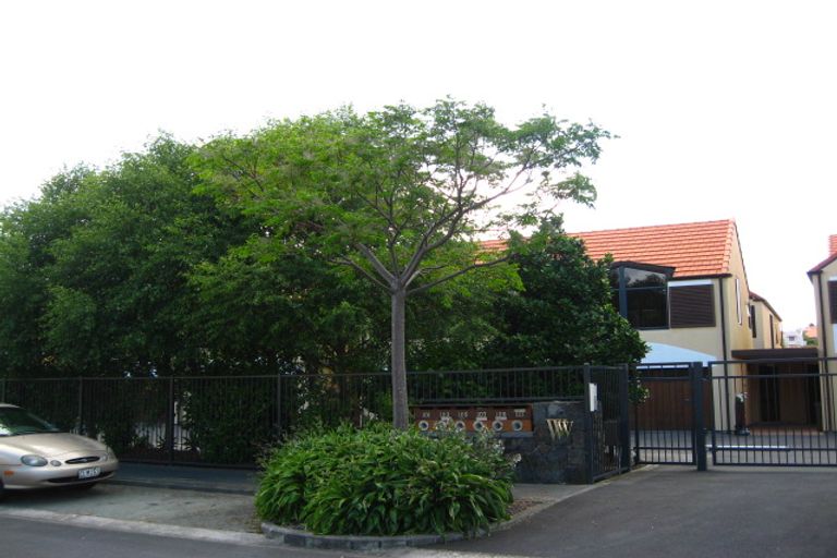 Photo of property in 107 Waterside Crescent, Gulf Harbour, Whangaparaoa, 0930