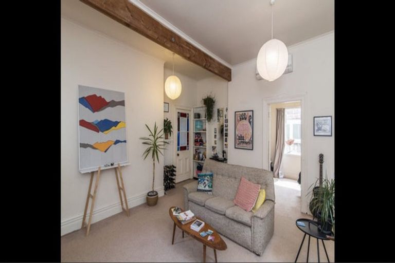 Photo of property in 97 Elizabeth Street, Mount Victoria, Wellington, 6011
