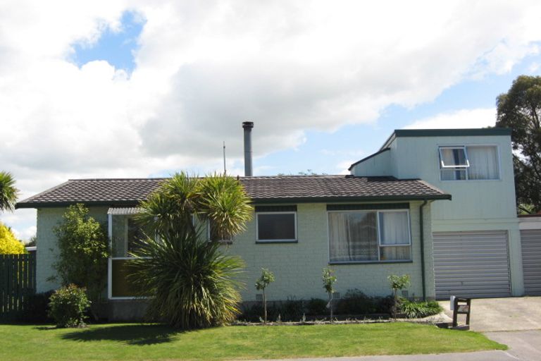 Photo of property in 45a Martyn Street, Rangiora, 7400