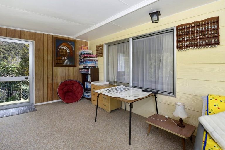 Photo of property in 30 Hope Drive, Okiwi Bay, 7193