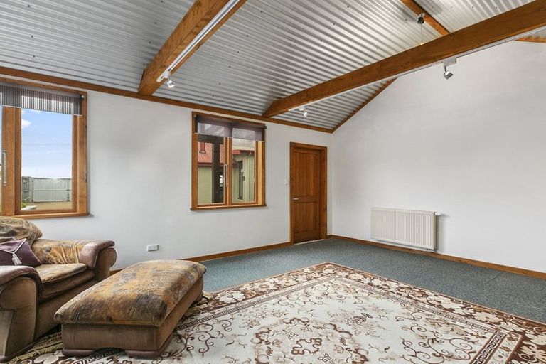 Photo of property in 32 Bath Street, Brighton, Dunedin, 9035