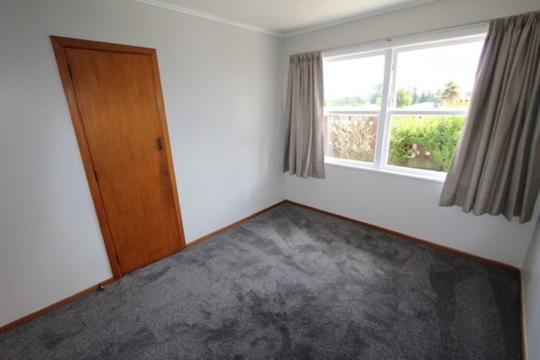 Photo of property in 42 Thompson Street, Tokoroa, 3420