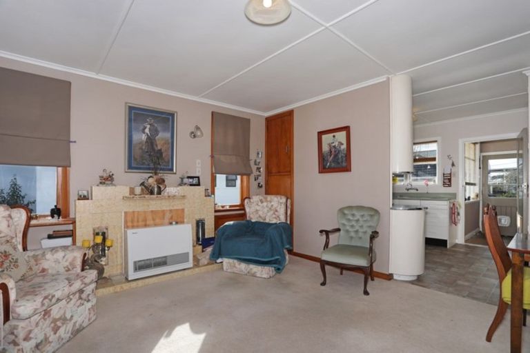 Photo of property in 31 Lower High Street, Marton, 4710