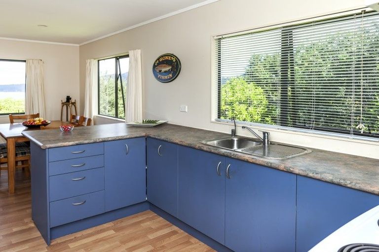 Photo of property in 7 Kowhai Place, Tuateawa, Coromandel, 3583