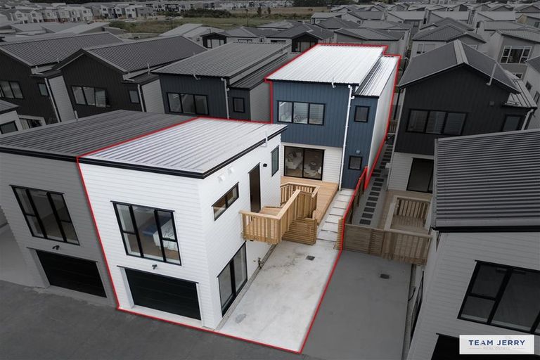 Photo of property in 63 Whare Kauri Road, Papakura, 2110