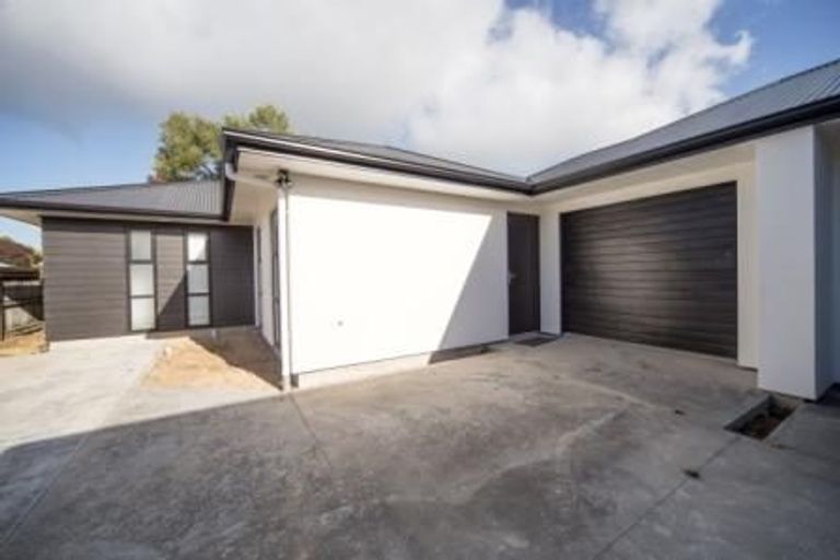 Photo of property in 9b Martin Street, Fairfield, Hamilton, 3214