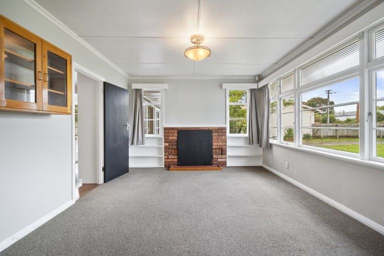 Photo of property in 15 Rira Street, Marton, 4710