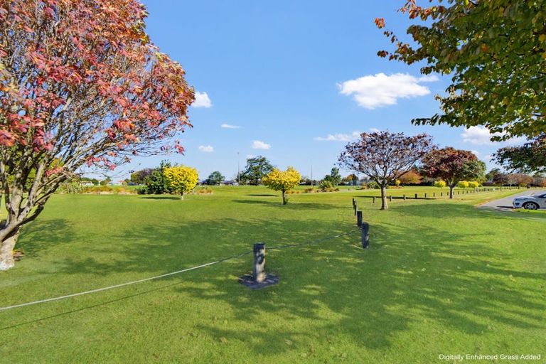 Photo of property in 274 Kingsbury Avenue, Rangiora, 7400