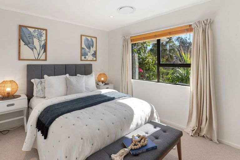 Photo of property in 87 Huia Street, Waikanae, 5036