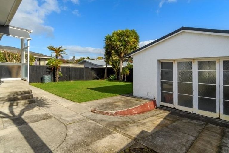Photo of property in 11 Goods Road, Otumoetai, Tauranga, 3110