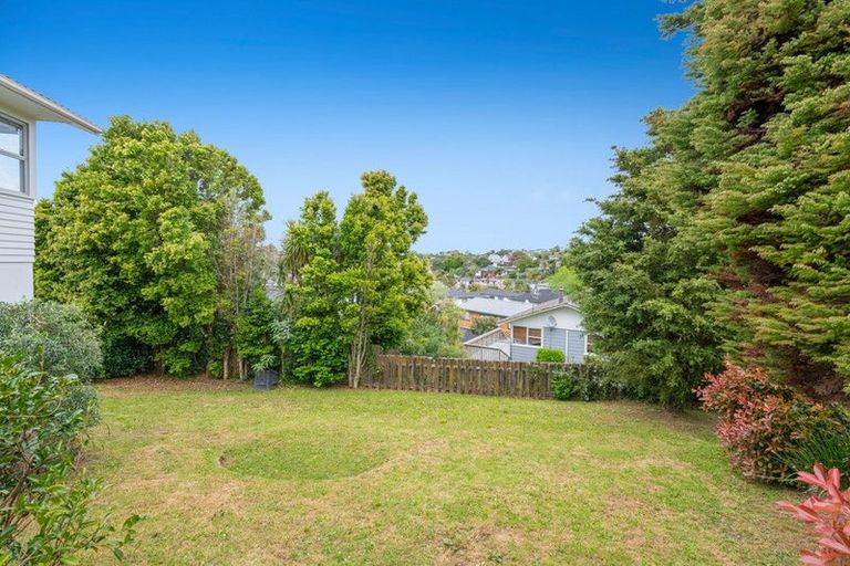 Photo of property in 14 Orton Street, Glenfield, Auckland, 0627