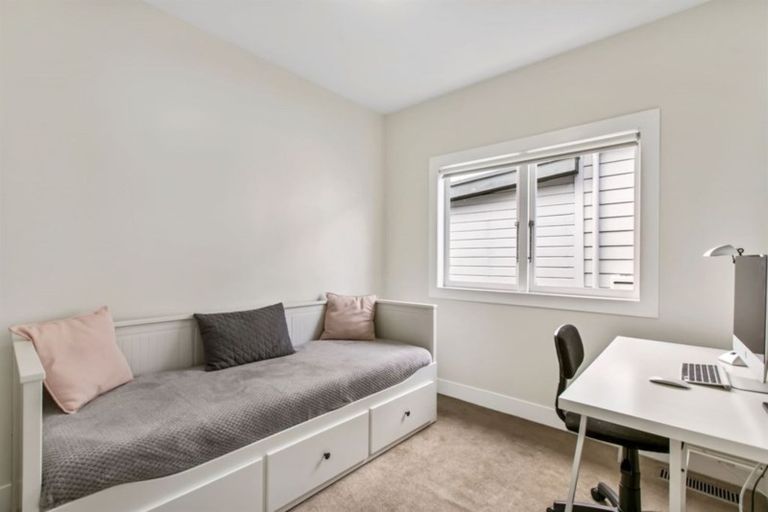 Photo of property in 73 Albert Road, Devonport, Auckland, 0624