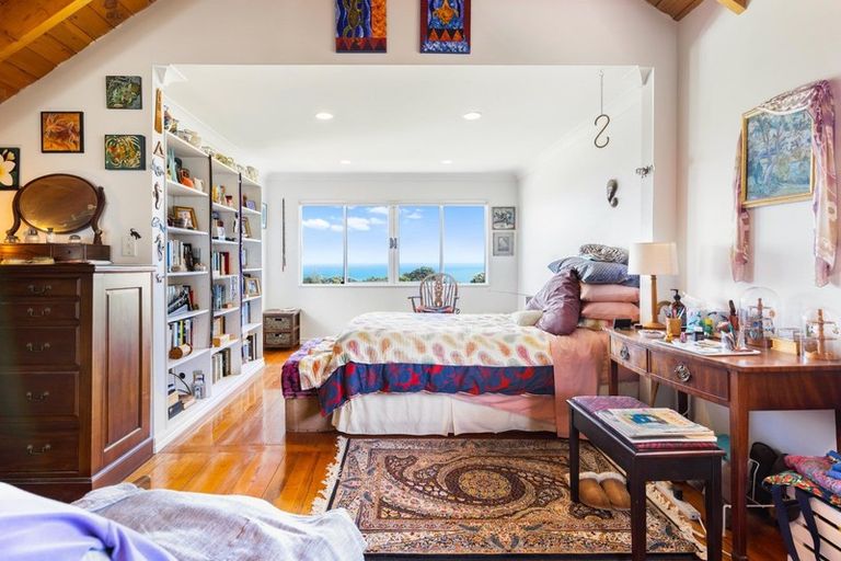 Photo of property in 12 Edwin Mitchelson Road, Muriwai, Waimauku, 0881