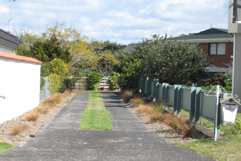 Photo of property in 2 Hamilton Crescent, Whitianga, 3510