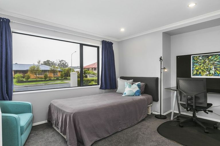 Photo of property in 1 Sunninghurst Drive, Fairfield, Dunedin, 9018