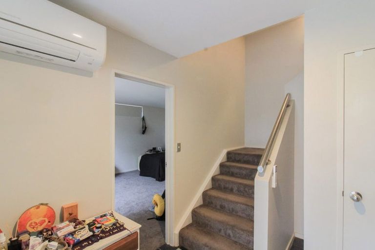 Photo of property in 10 Nepal Place, Khandallah, Wellington, 6035