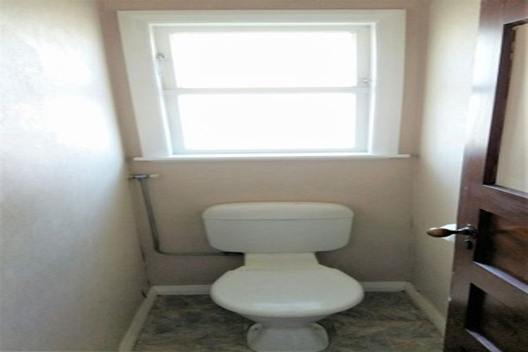 Photo of property in 75 Latham Street, Marewa, Napier, 4110