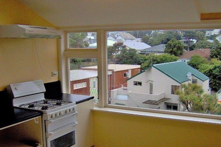 Photo of property in 135 Hataitai Road, Hataitai, Wellington, 6021