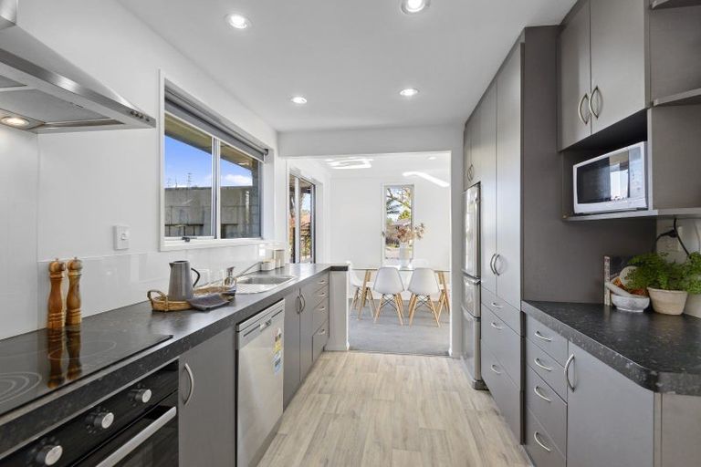 Photo of property in 16 Daytona Place, Parklands, Christchurch, 8083