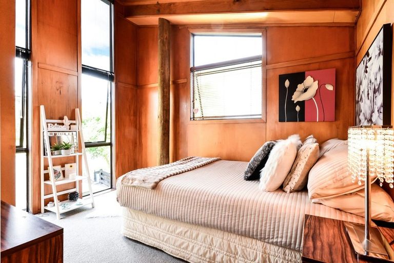 Photo of property in 57 Gibson Road, Dinsdale, Hamilton, 3204