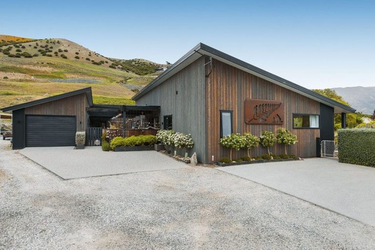 Photo of property in 115 Lowburn Valley Road, Lowburn, Cromwell, 9384