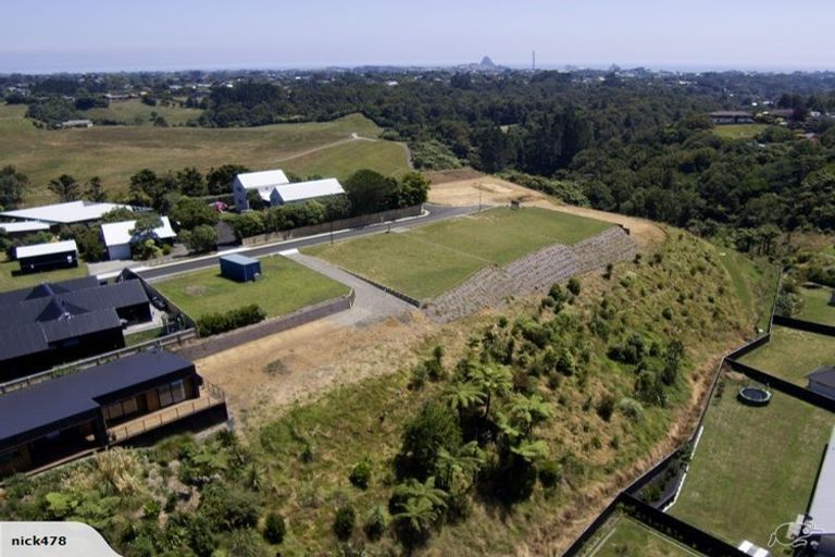 Photo of property in 10a Aderman Place, Hurworth, New Plymouth, 4310