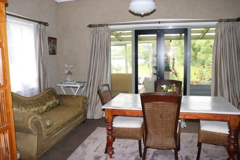 Photo of property in 190 Great South Road, Huntly, 3700