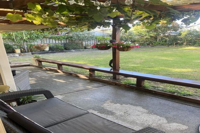 Photo of property in 42 Corinth Grove, Papamoa Beach, Papamoa, 3118