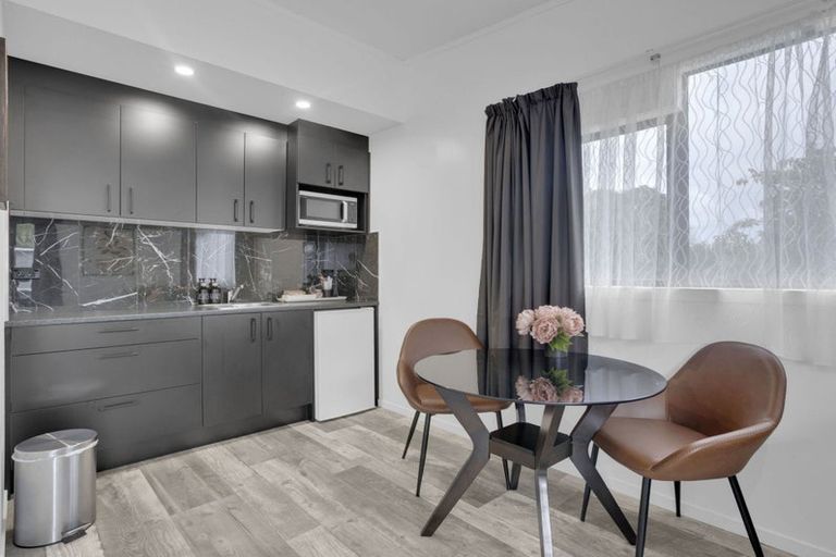 Photo of property in 20 Campbell Street, Leamington, Cambridge, 3432