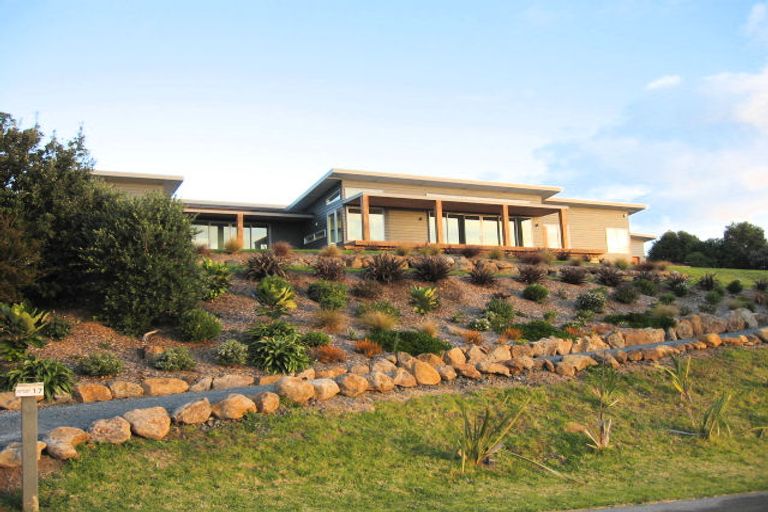 Photo of property in 17 Rarere Terrace, Kerikeri, 0230