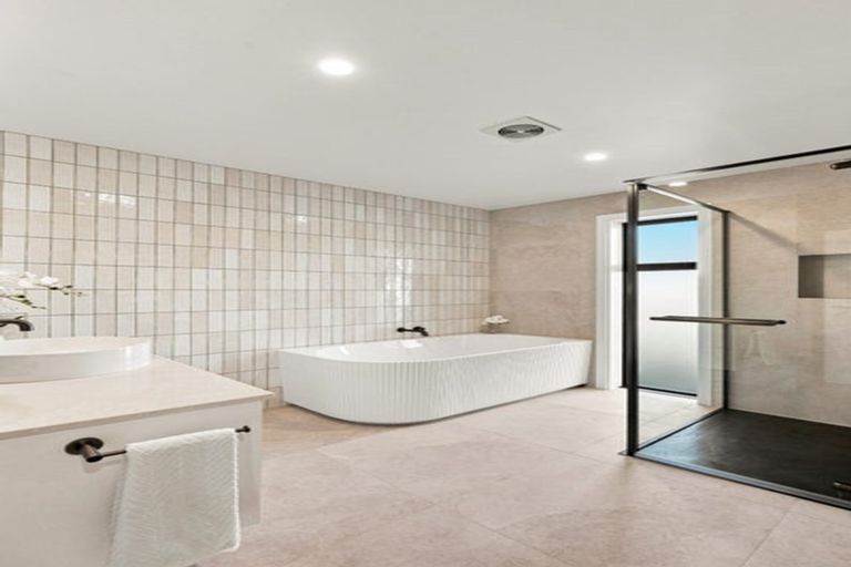 Photo of property in 133a Letts Gully Road, Letts Gully, Alexandra, 9393