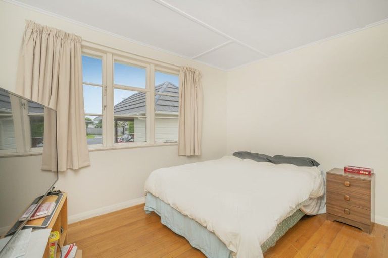 Photo of property in 8a Hannan Road, Whitianga, 3510