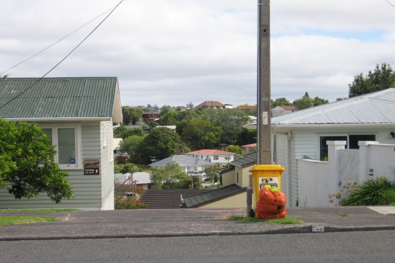 Photo of property in 1/148 Forrest Hill Road, Forrest Hill, Auckland, 0620