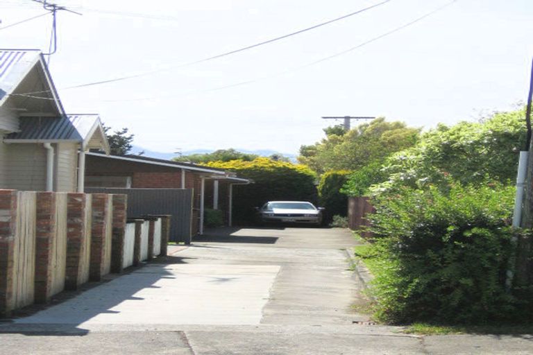 Photo of property in 2/23a Ranfurly Street, Trentham, Upper Hutt, 5018